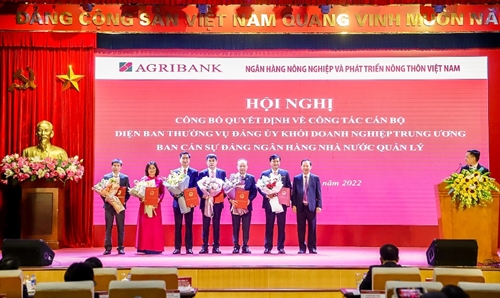 Công bố Quyết định nhân sự cấp cao Agribank
